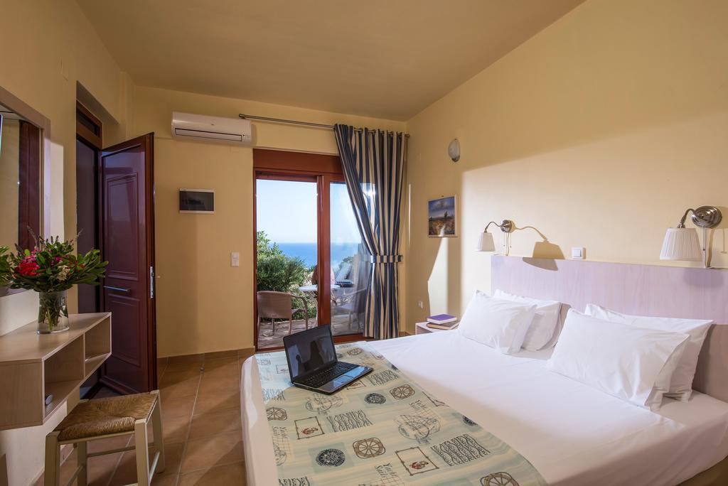 Triopetra Notos Hotel Exterior photo